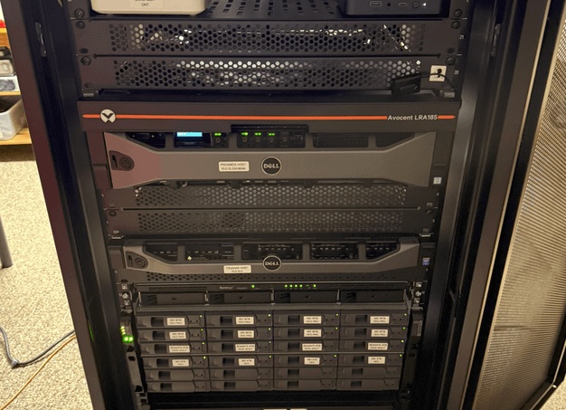 Забудьте о подписках: как мой homelab стал настоящим мозгом умного дома!